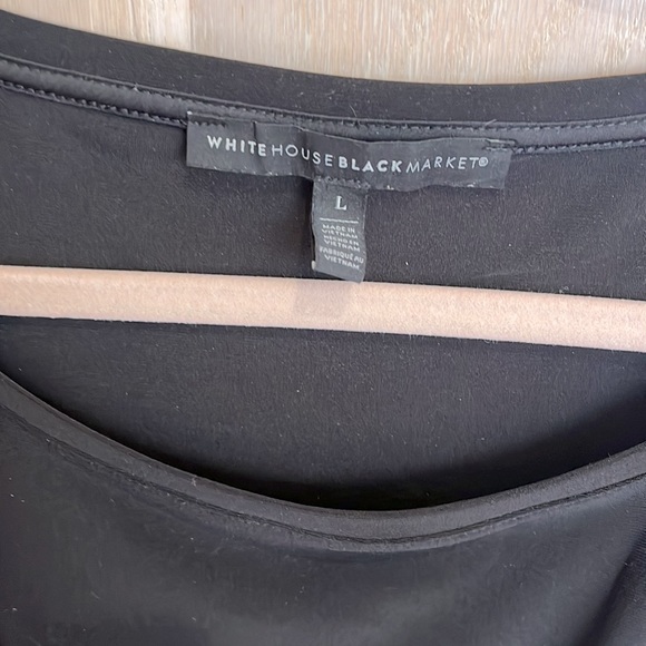 🌸 3/$30| WHBM Short Sleeve Matte Jersey Top - Picture 2 of 4